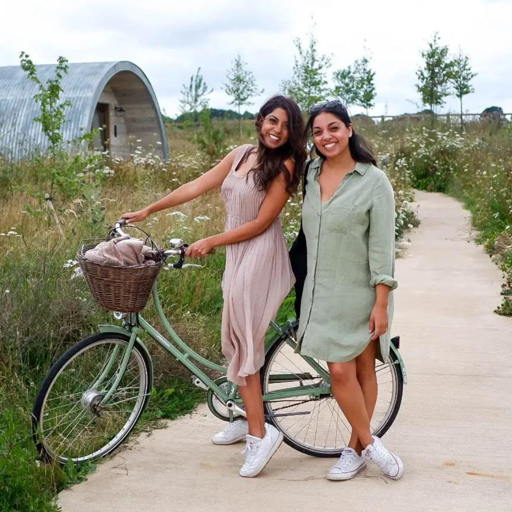 Co-Founders of LILI Media & Design Lab, Aliya and Aliza Sovani!