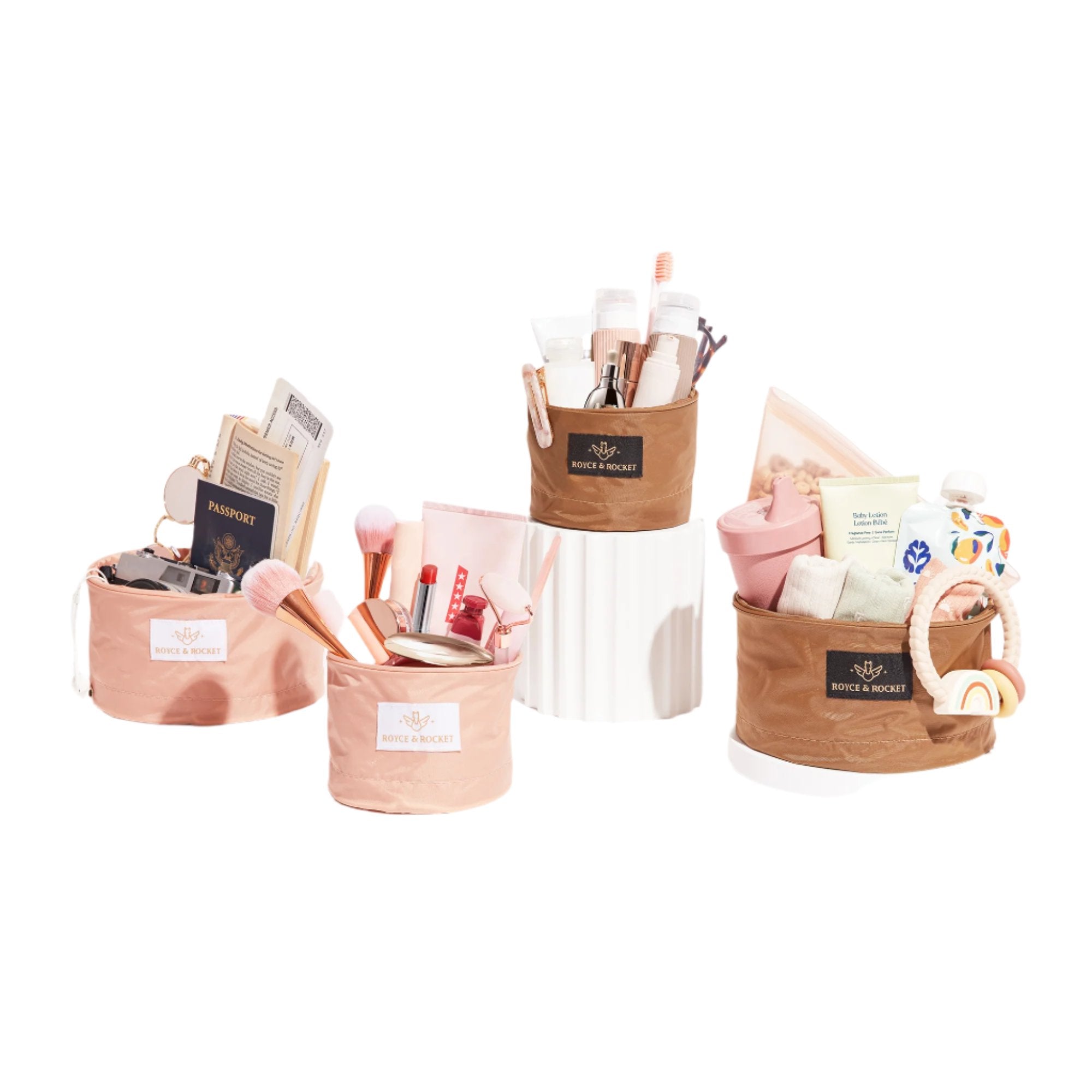 2 Cloud Pink  and 2 tobacco travel organizers. Set of 2. Displaying open and closed.