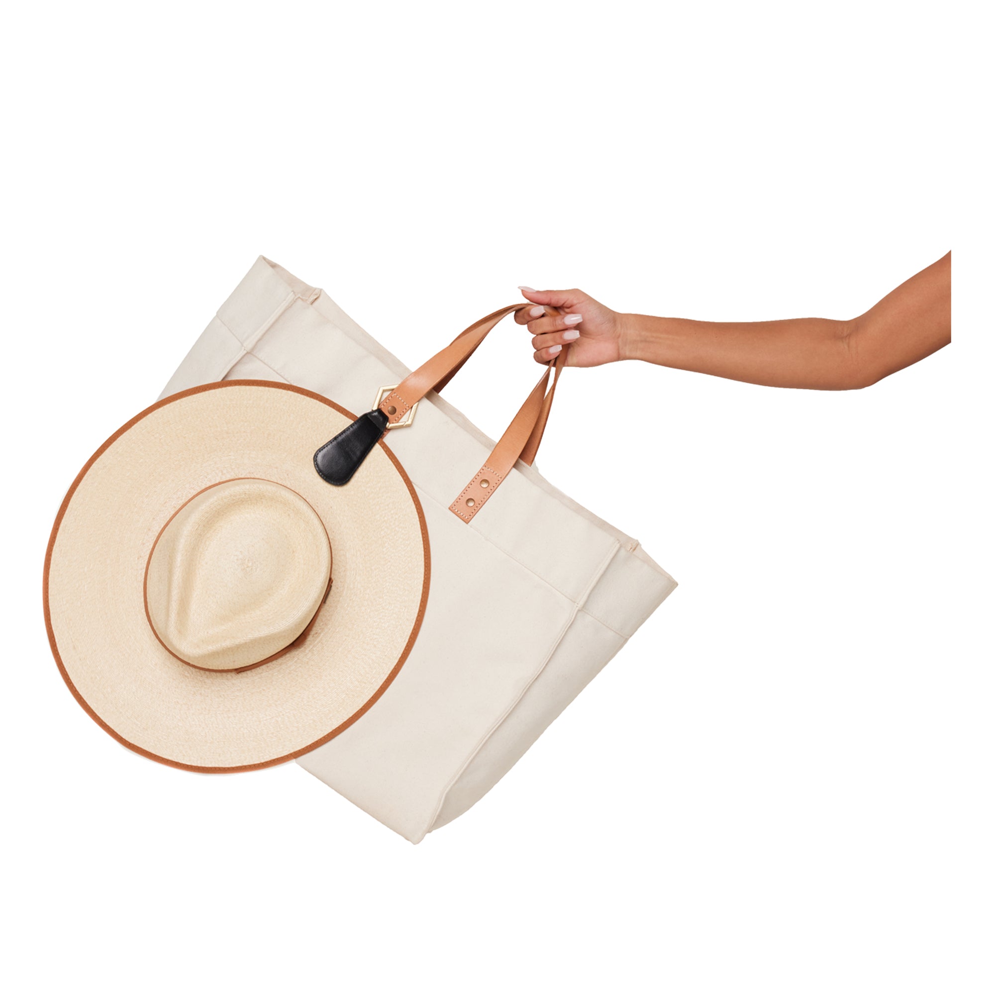 Hat Carrying Beach Bag in Dark Straw
